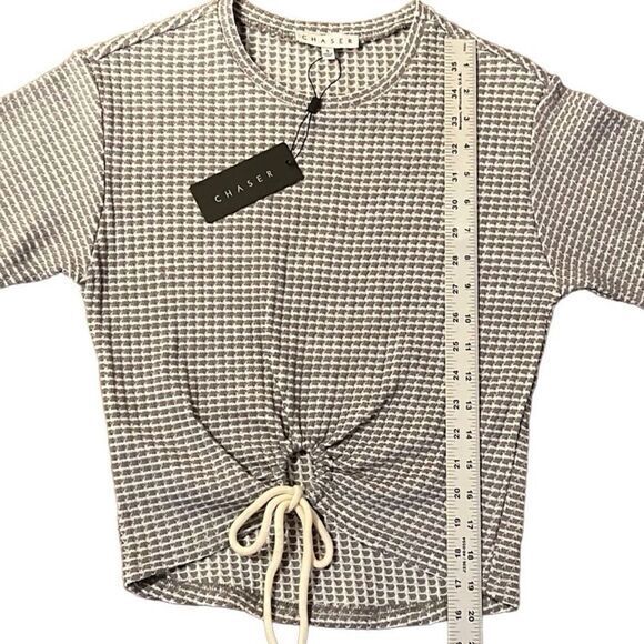 Chaser womens top Size Small cropped waist tie textured gray white short sleeve - Picture 7 of 8